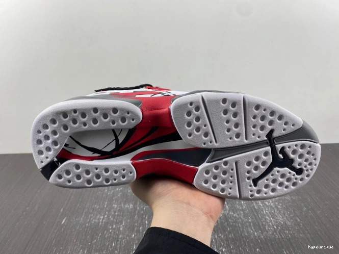 HYPE Jordan Bugs Bunny (2013) Retro 305381-103 Air 8 0813